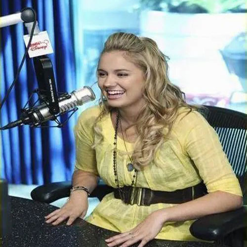 Tiffany Thornton